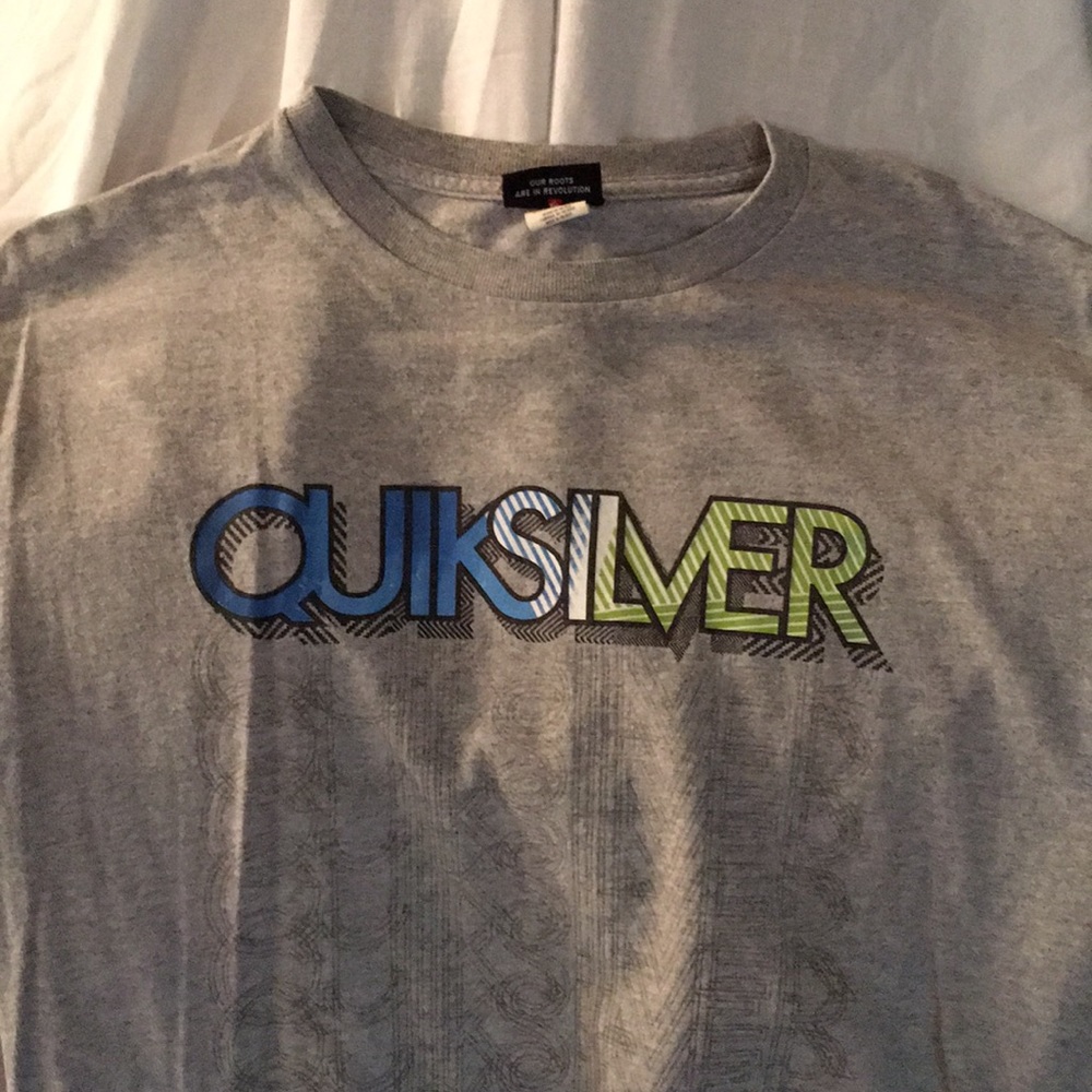 Quicksilver tee